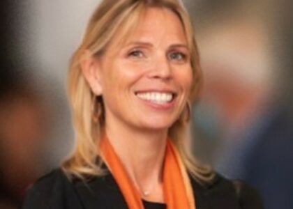 Emma Court Key Account Management | HealthTech & IT Services | Présidente par intérim – DCF Côte d’Azur